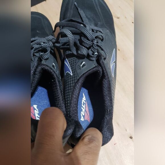 Altra Superior 4 Trail Running Shoe Size 12W - Picture 5 of 7